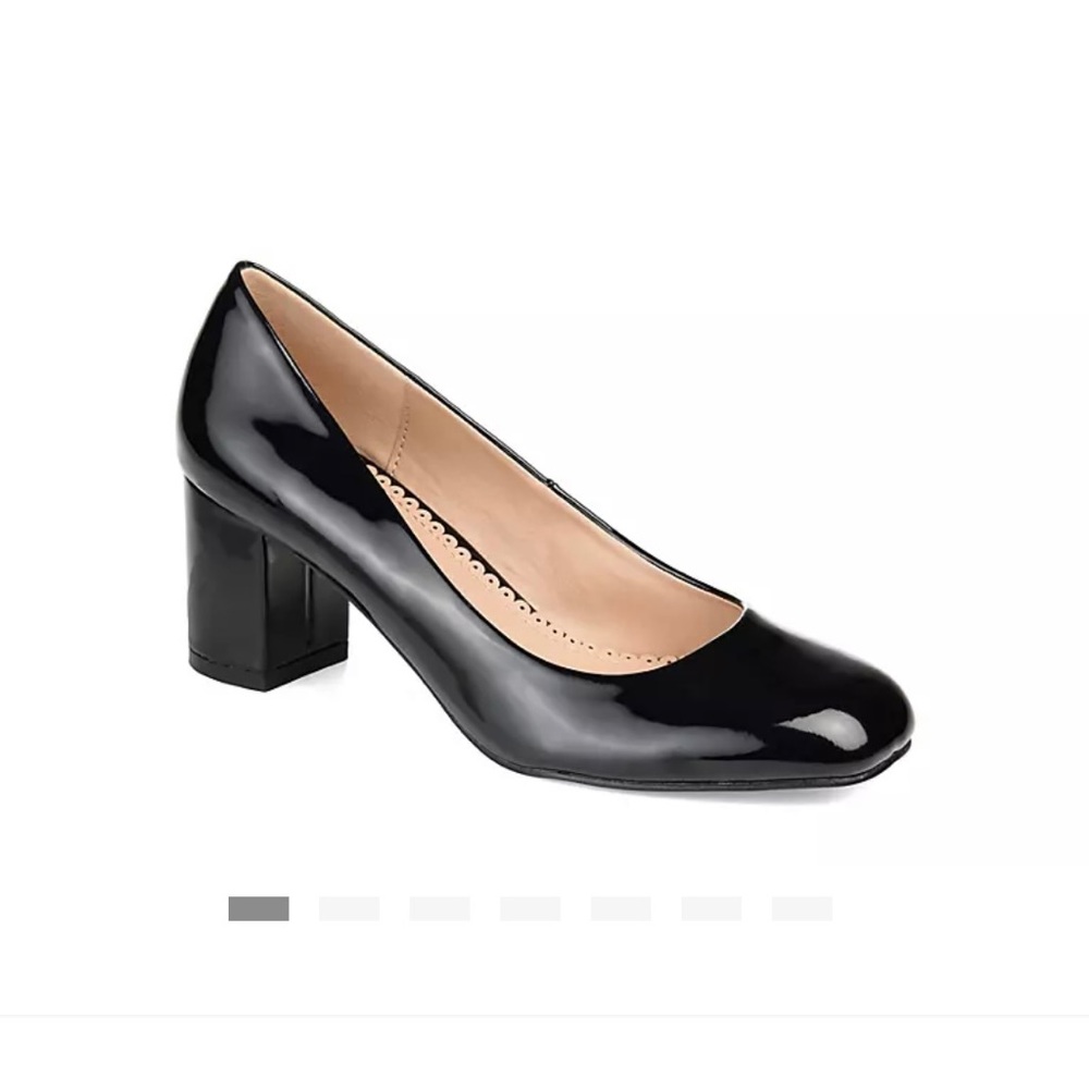 Journee Miranda Pump - Black